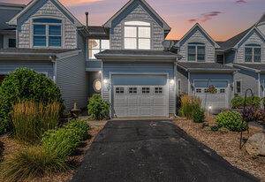 927 W Savidge Street, Spring Lake, MI 49456-1697