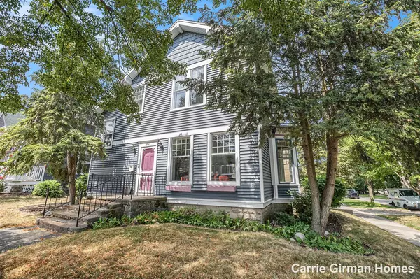 Grand Haven, MI 49417,201 S 5th Street