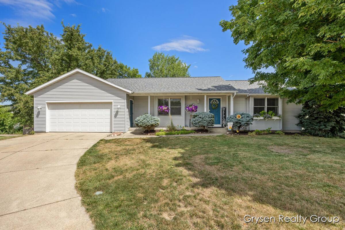 3133 N Bluff Court, Hudsonville, MI 49426