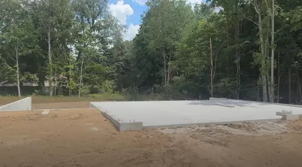 10854 Verdant Drive, Allendale, MI 49401