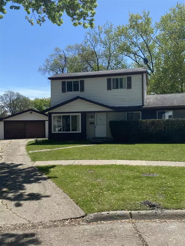 26084 Tawas Street, Madison Heights, MI 48071-3742