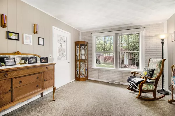 Three Rivers, MI 49093,414 Fifth Avenue