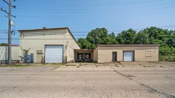 Jackson, MI 49202-3757,2503 E Michigan Avenue
