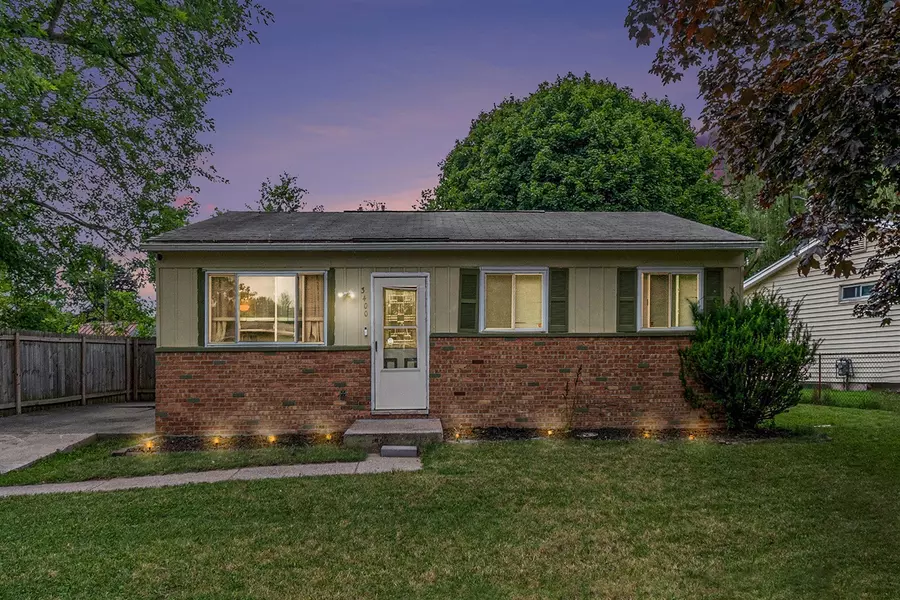 3400 Radford Drive, Lansing, MI 48911-4400