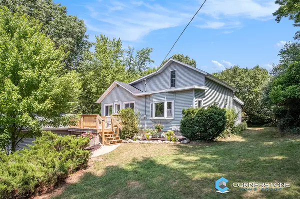 12938 Pine Island Drive, Sparta, MI 49345-8564