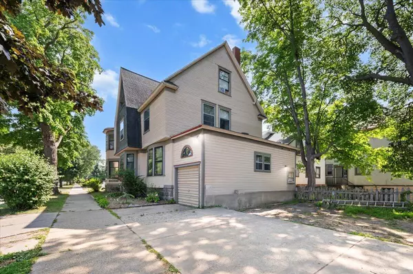 Grand Rapids, MI 49503-3392,335 Crescent Street