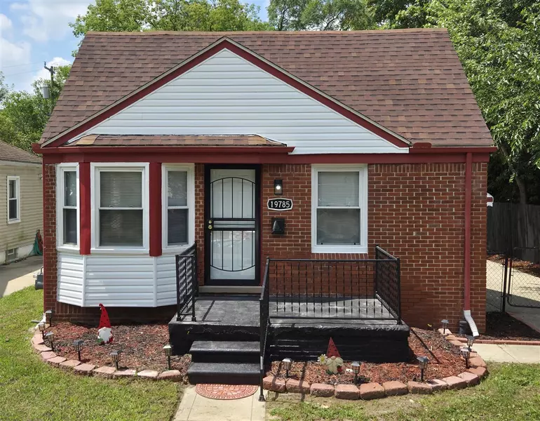 19785 Chapel Street, Detroit, MI 48219-1907