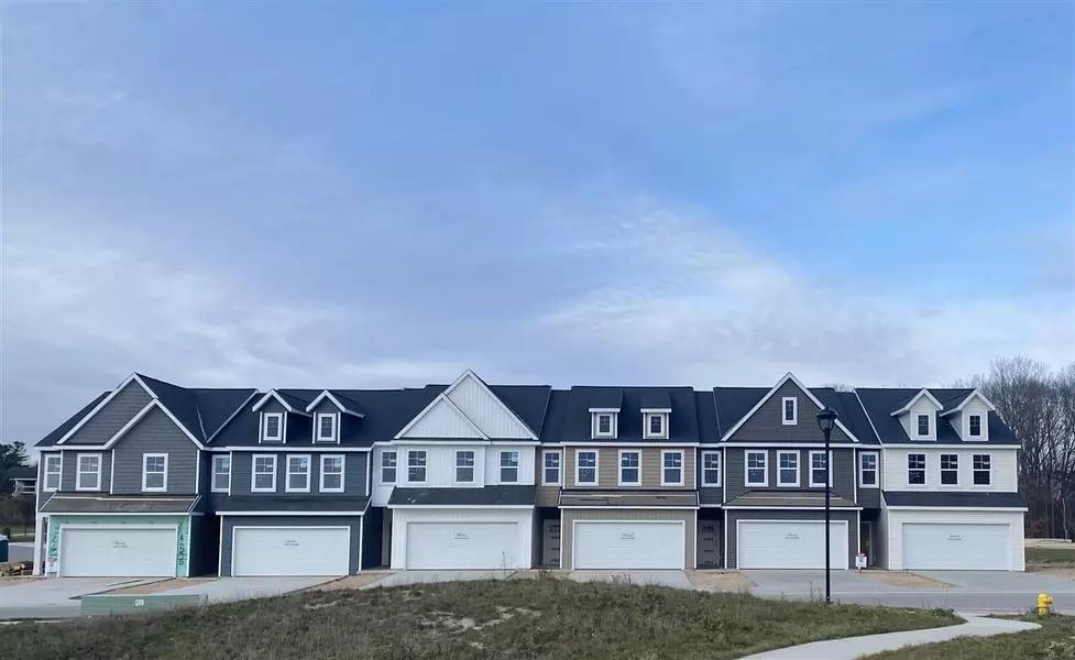 4237 Stratton Boulevard, Kentwood, MI 49512-5279