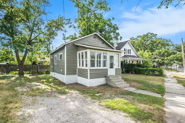 1915 Terrace Street, Muskegon, MI 49442-5662