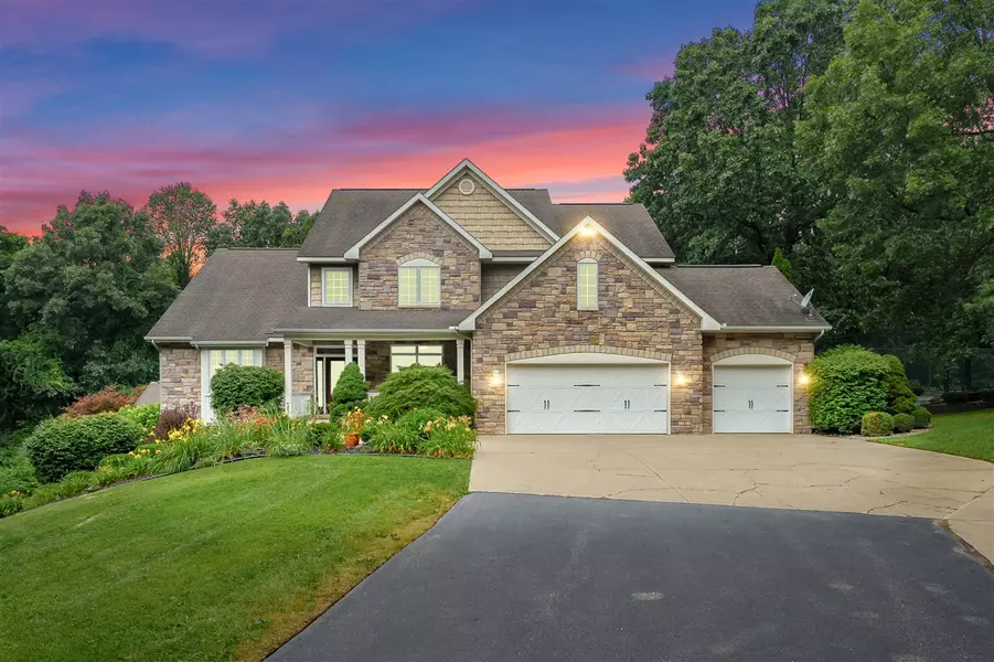 9116 S 6th Street, Kalamazoo, MI 49009-9724