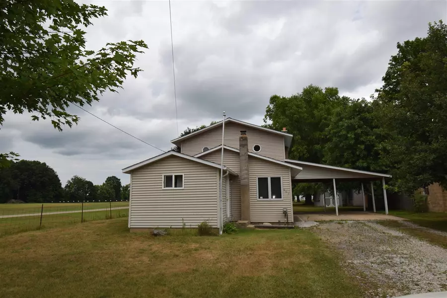 603 Prospect Street, Hartford, MI 49057-9797