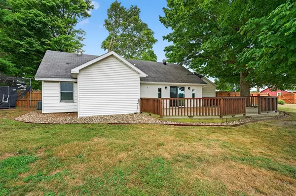 68004 Dailey Road, Edwardsburg, MI 49112-9660