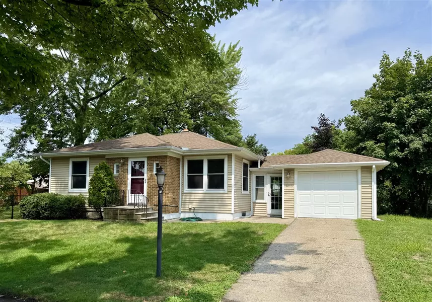 1115 Park Avenue, Grand Haven, MI 49417-2240