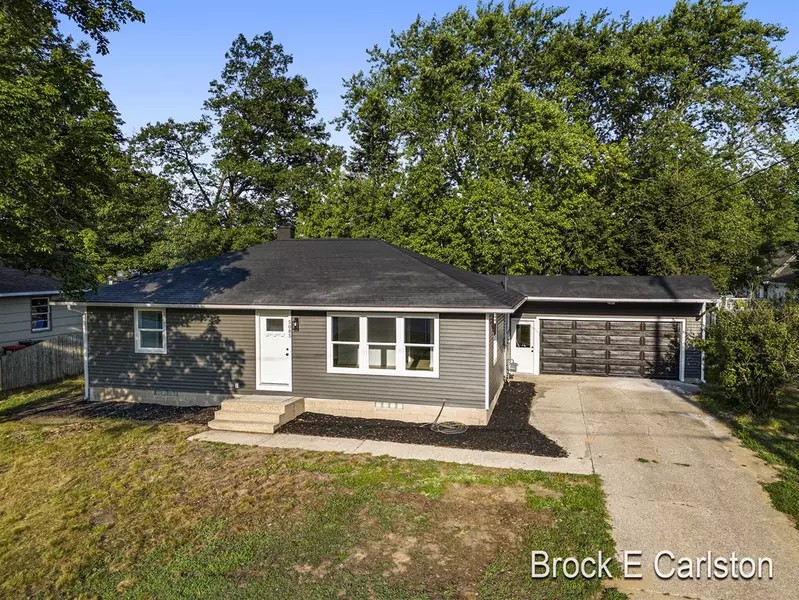 5085 Gay Street, Norton Shores, MI 49441