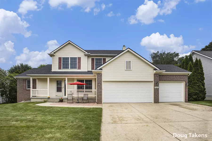 1609 Royal Crescent Drive, Holt, MI 48842