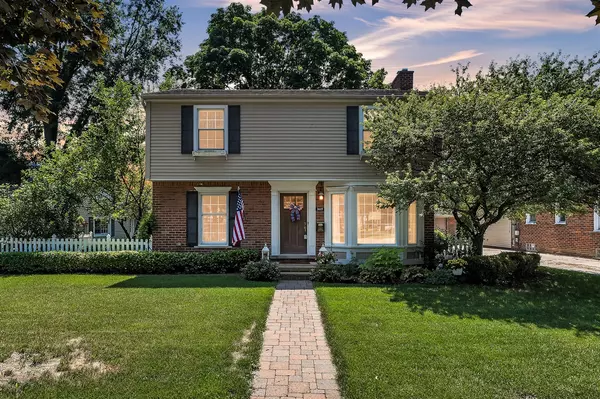 31609 W Chicago, Livonia, MI 48150-2828