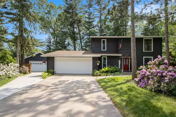 Portage, MI 49002-7135,442 Pinewood Circle