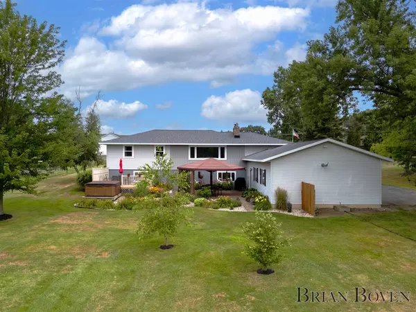 Grand Rapids, MI 49508,542 79th Street