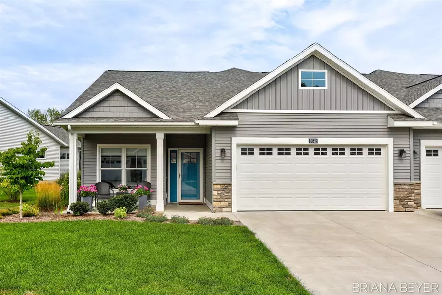 1042 Maplewood Court, Holland, MI 49423