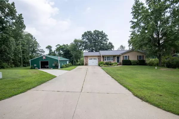 Sturgis, MI 49091,28123 Timberly Drive