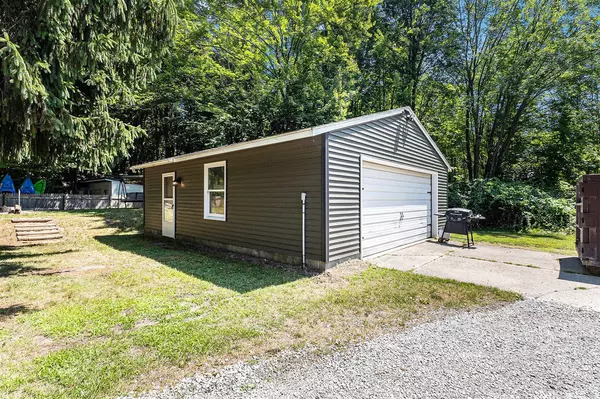 Muskegon, MI 49445,258 N Buys Road
