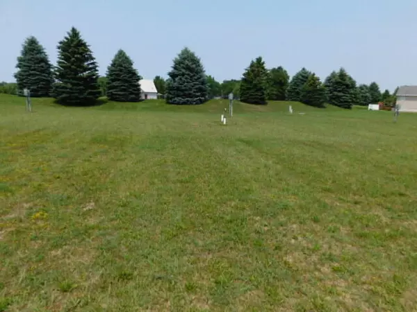3309 Lakeland Drive, Arcadia, MI 49613-9777