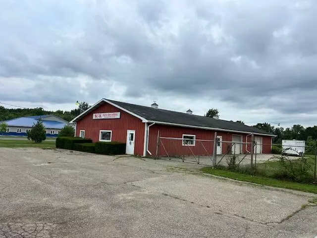 13995 W Michigan Avenue, Marshall, MI 49068-9510