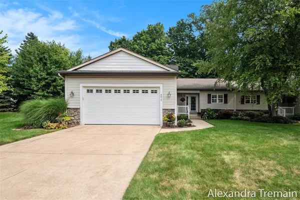 6675 Green Valley Court, Caledonia, MI 49316-7886
