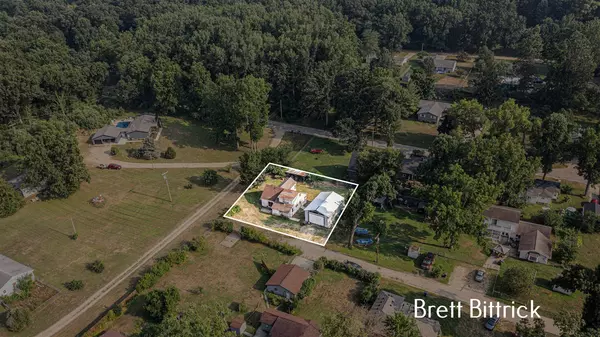 Paw Paw, MI 49079,37011 Wahimund Avenue