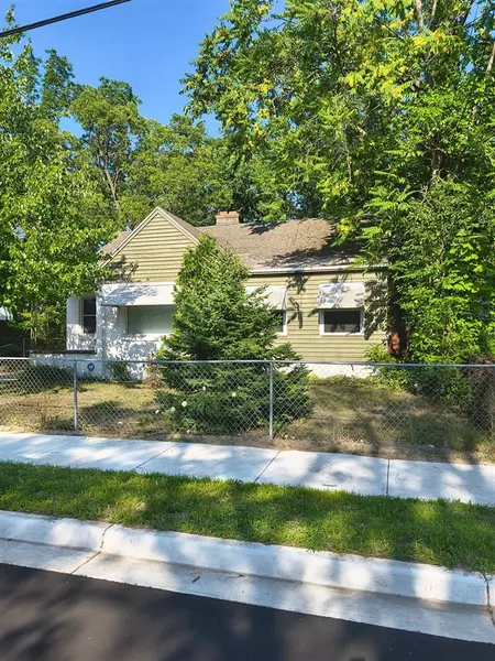 3024 Sanford Street, Muskegon, MI 49442