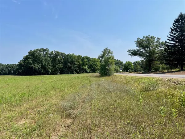 Dowagiac, MI 49047,57156 S M 51