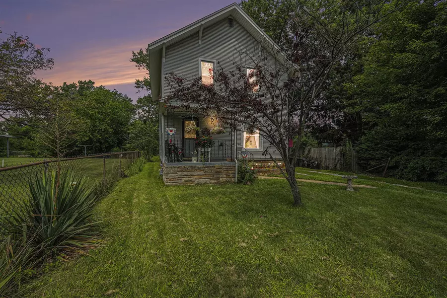 258 W Burnham Street, Battle Creek, MI 49015-2134