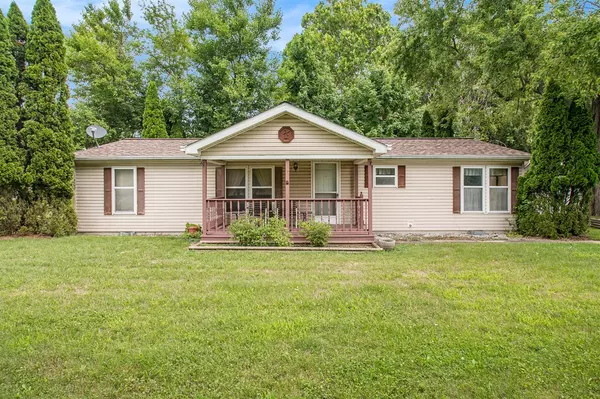 209 Terre Coupe Street, Buchanan, MI 49107