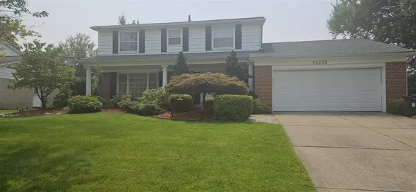 26256 Meadowbrook Way, Lathrup Village, MI 48076-4414