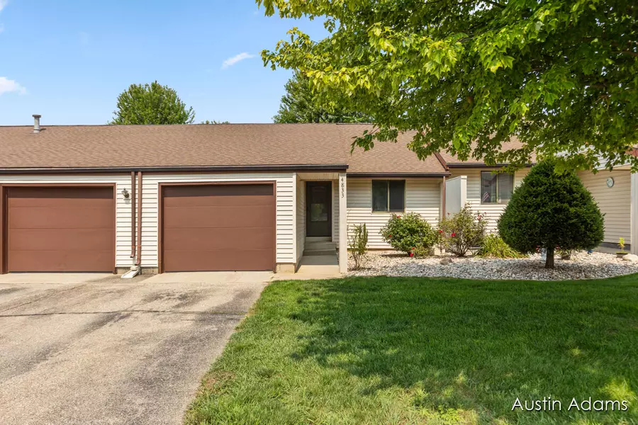 4833 Dellview Court, Hudsonville, MI 49426
