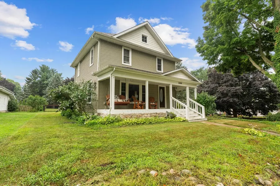 26909 Church Street, Edwardsburg, MI 49112