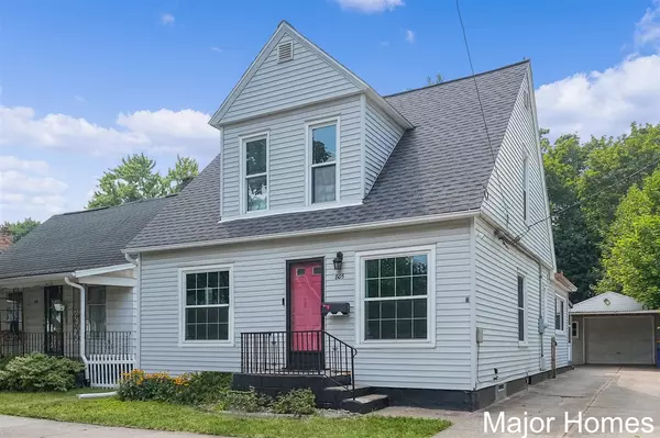 805 Lincoln Avenue, Grand Rapids, MI 49504