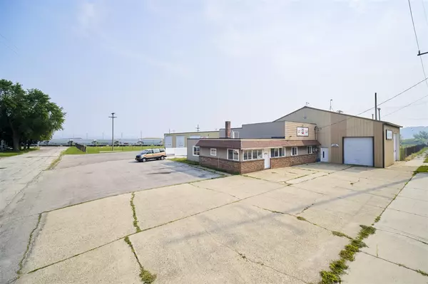 156 8th Street, Manistee, MI 49660