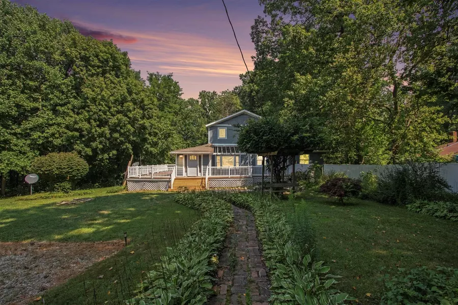 5577 Poplar Street, Coloma, MI 49038-9490