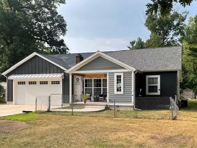 1234 W Giles Road, Muskegon, MI 49445