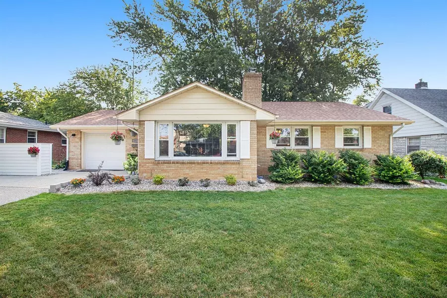 2817 Willa Drive, Saint Joseph, MI 49085-2544