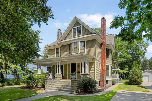 South Haven, MI 49090-1441,371 Pearl Street