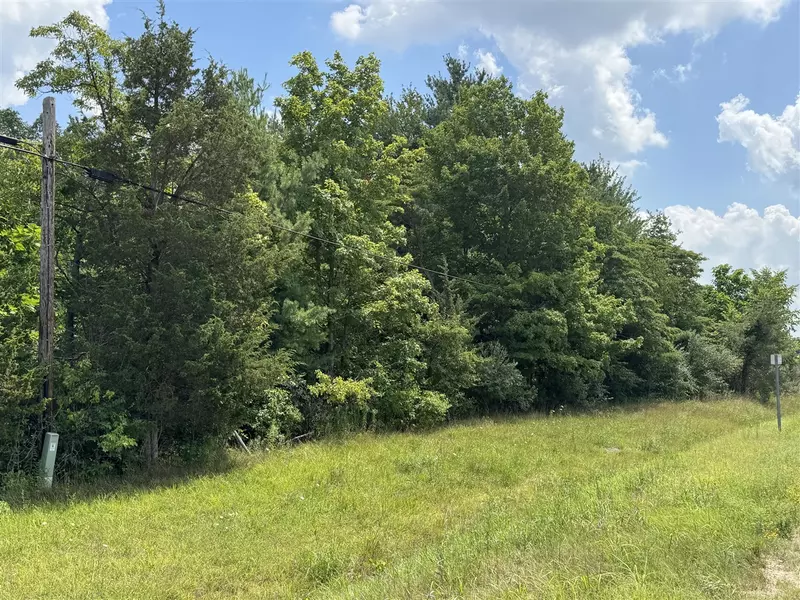 74387 M-140, South Haven, MI 49090