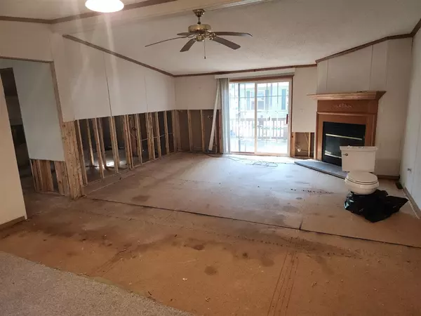 Muskegon, MI 49442,3885 Victorian Lane