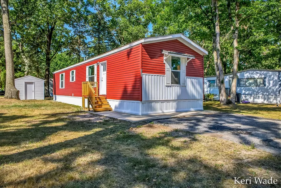 3450 Spruce Street, Twin Lake, MI 49457-9218