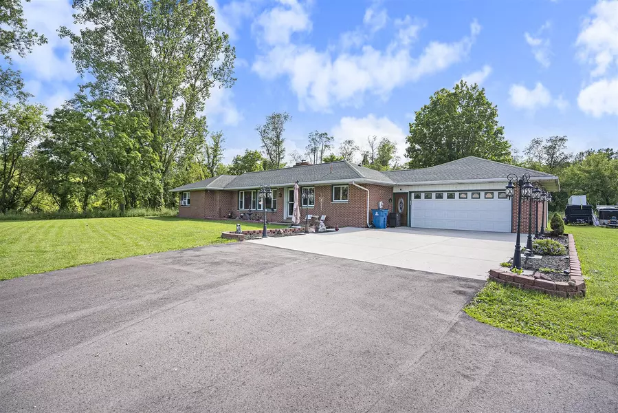 956 29 1/2 Mile Rd, Albion, MI 49224