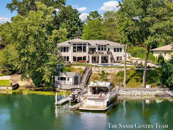 Spring Lake, MI 49456-2308,16210 Highland Drive