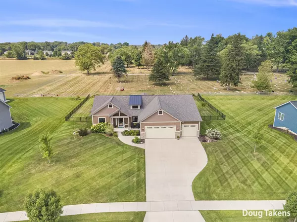 6077 Molli Drive, Allendale, MI 49401