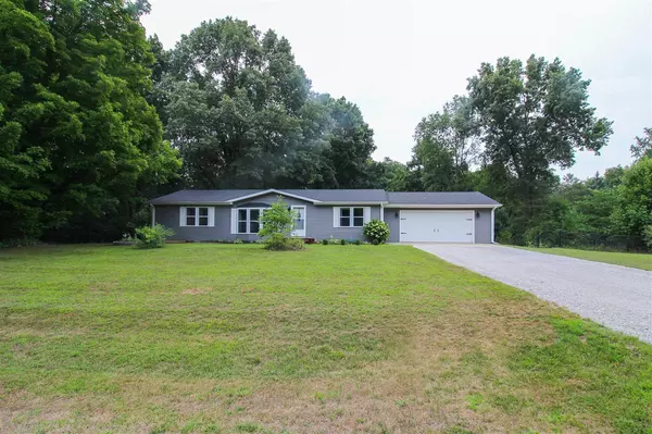 Paw Paw, MI 49079-9583,32691 Winther Avenue