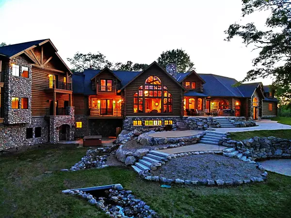 11700 Whitetail Way, Millersburg, MI 49759